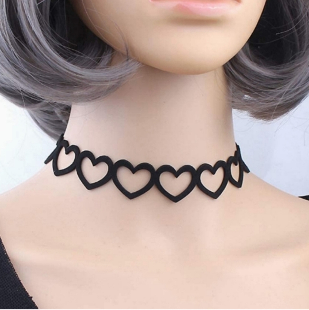 Velvet choker necklace 🖤🖤🖤